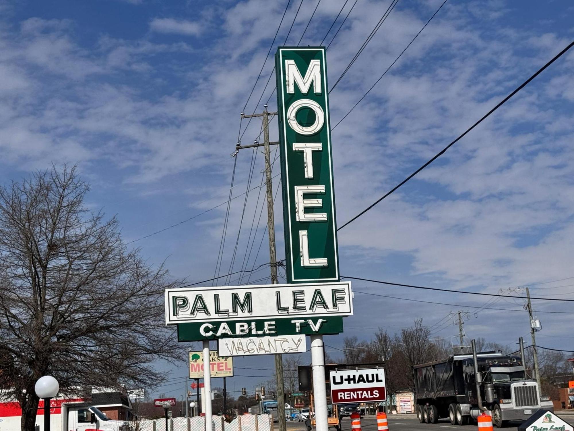 Oyo Palm Leaf Motel Ashland Ngoại thất bức ảnh